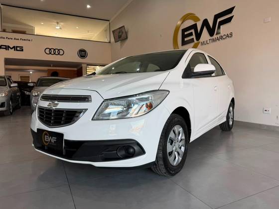 CHEVROLET ONIX 1.0 MPFI LT 8V FLEX 4P MANUAL CHEVROLET ONIX 1.0 MPFI LT 8V FLEX 4P MANUAL